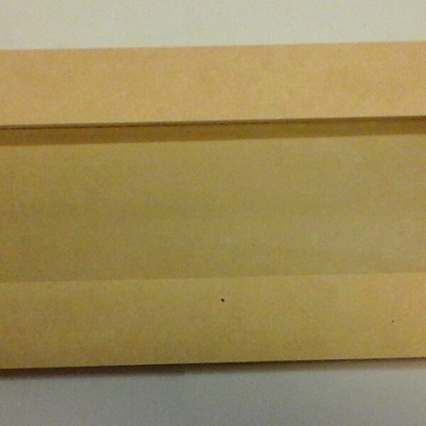Cuadro con profundidad de 27x8cm con vidrio