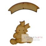 beba con cartel paracaidas