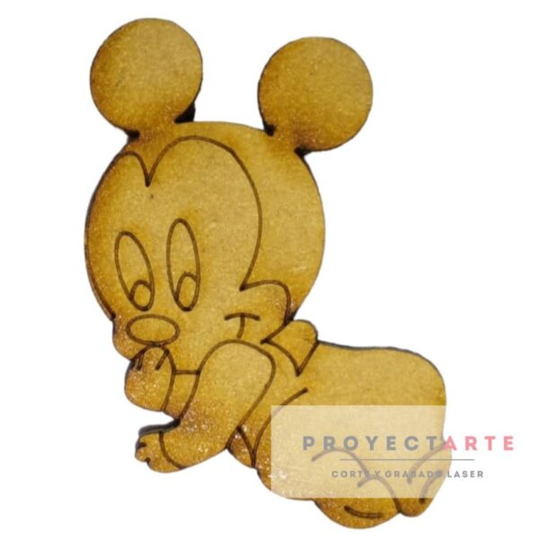 mickey bebé gateando