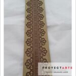 Puntilla flores redondas