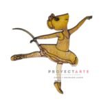 Ratona Angelina Ballerina con un brazo arriba