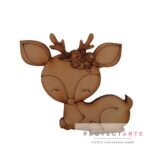 Ciervo con flores en la cabeza