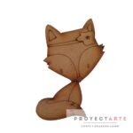 Zorro con flor en la cabeza