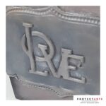 Regleta Love en acrílico