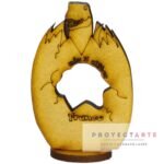 huevo de dinosaurio para foto