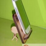 Soporte cel con mensaje calado