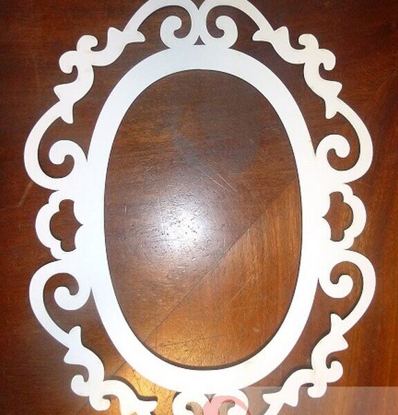 marco oval calado