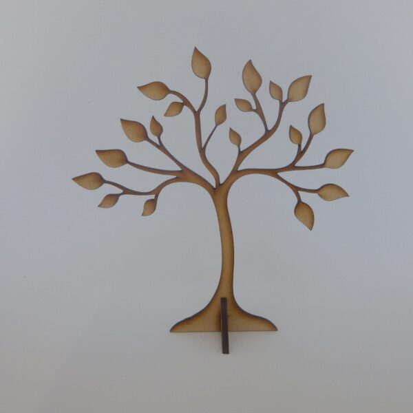 Árbol hojas finas