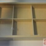 exhibidor con tapa acrílica mediano