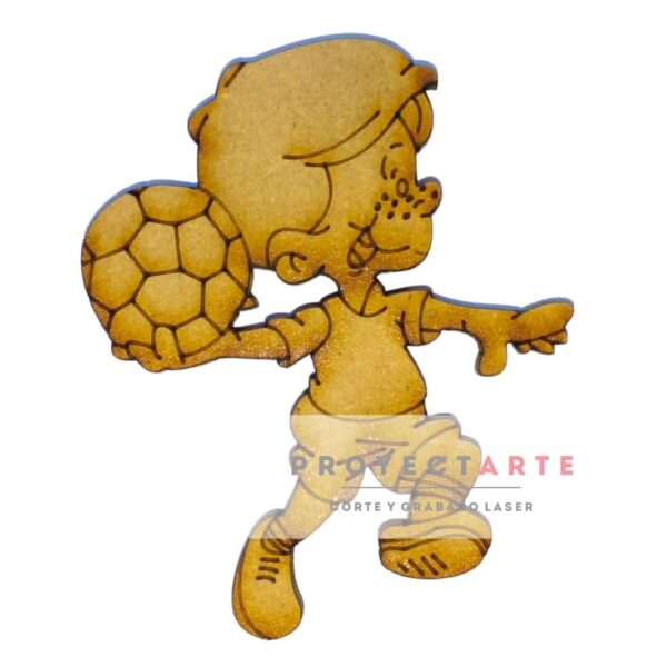 nene jugando futbol
