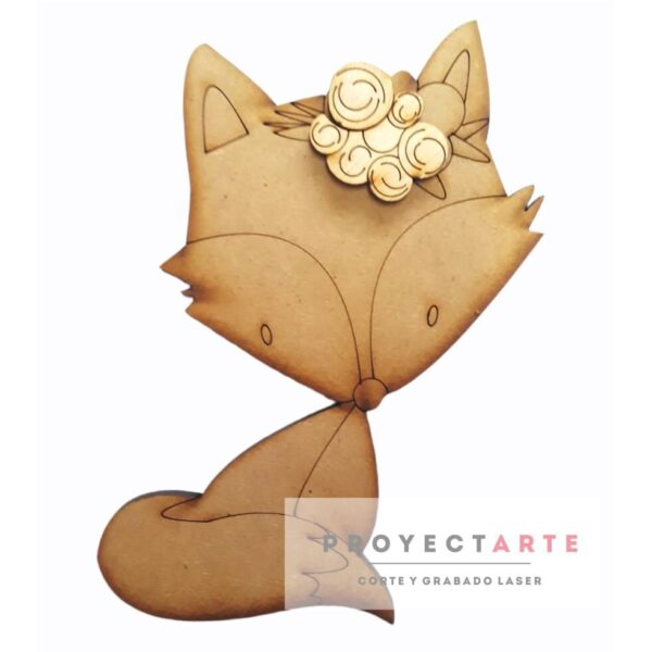 Zorrito con flores en la cabeza