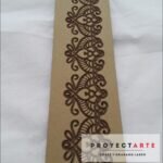 Puntilla con arabescos