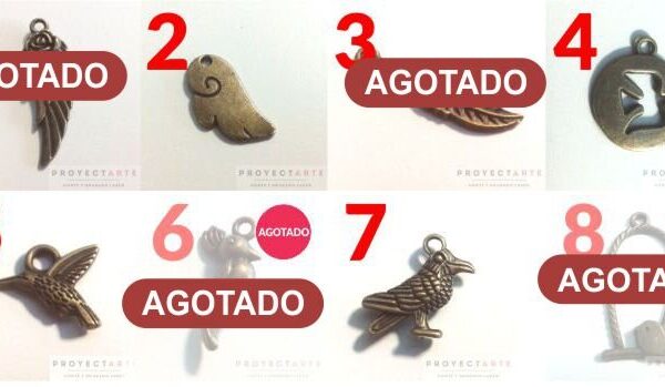 PAJAROS Y PLUMAS