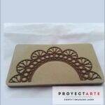 Puntilla redonda con flores